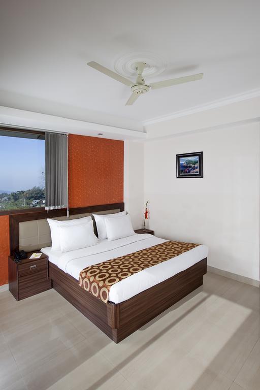Sterling Dharmashala Hotel Dharamshala Room photo